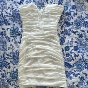 Strapless white mini dress from Quiet Storm. Size small.